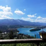 Dingding * Unteraichwald
