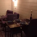 Apartment Dingding *