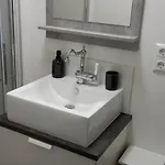 Apartment Dingding