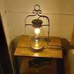 Apartment Dingding