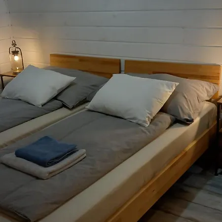 Dingding * Unteraichwald